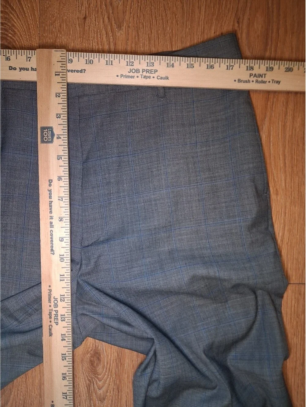 Tommy Hilfiger 2 PC Suit 42L 36x32 Gray Windowpane Sharkskin